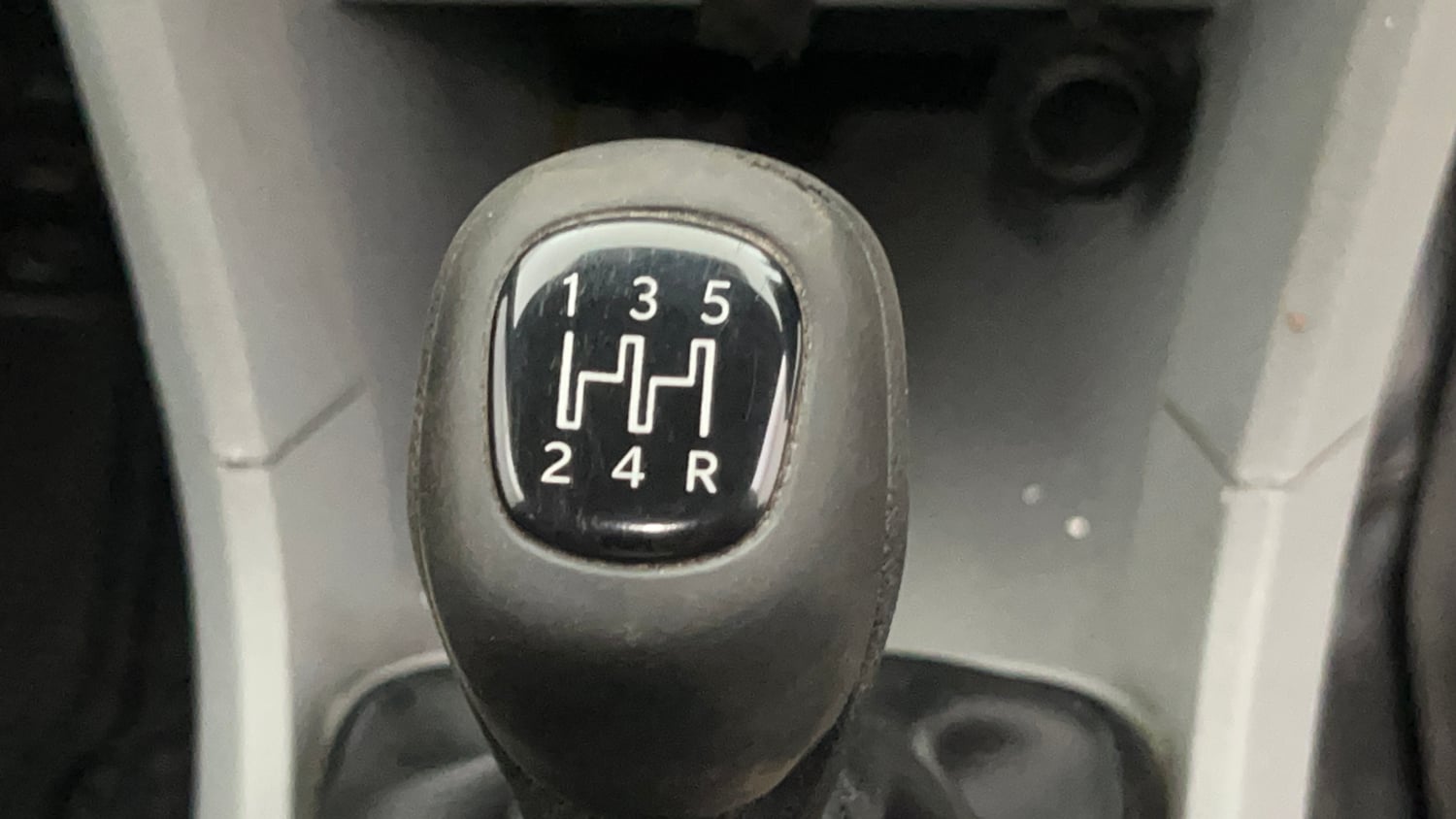 Used 2021 Tata Tiago XE Petrol Manual interior GEAR  KNOB VIEW