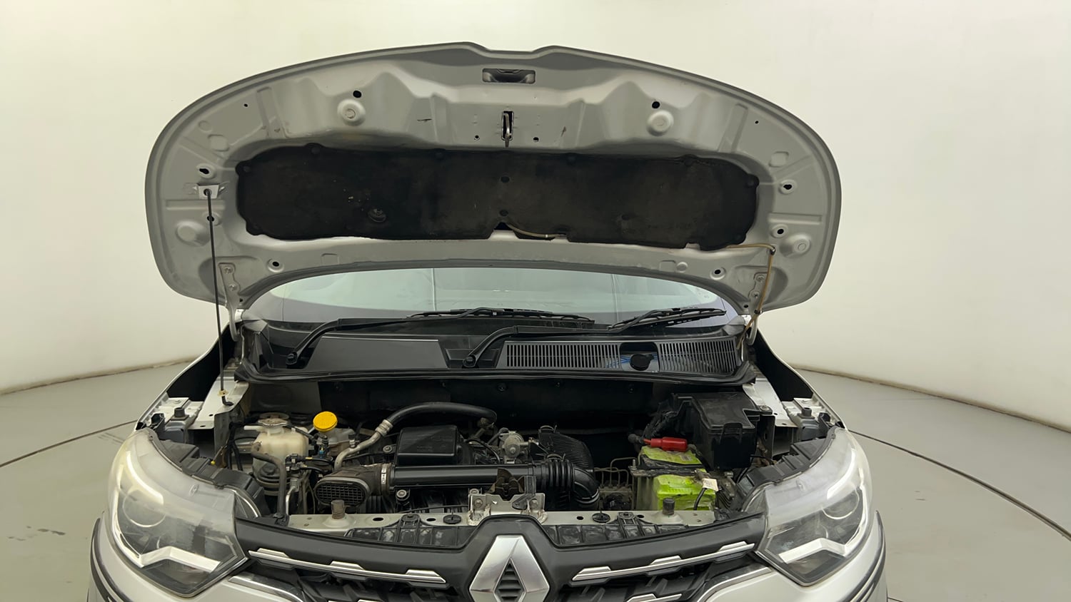 Used 2021 Renault Triber RXZ EASY-R AMT Petrol Automatic engine ENGINE & BONNET OPEN FRONT VIEW