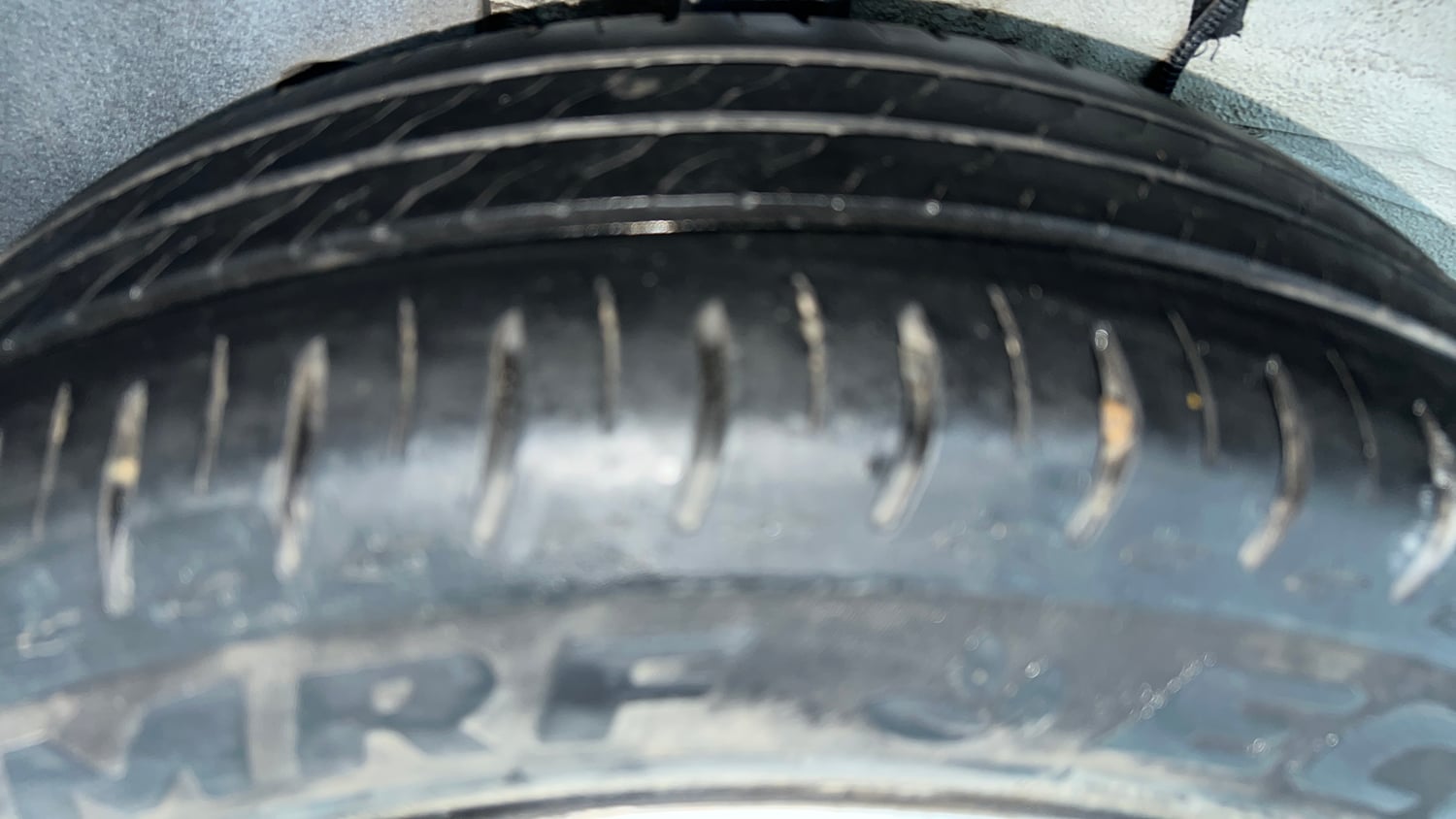 Used 2023 Tata Altroz XM (S) Petrol Petrol Manual tyres RIGHT REAR TYRE TREAD VIEW