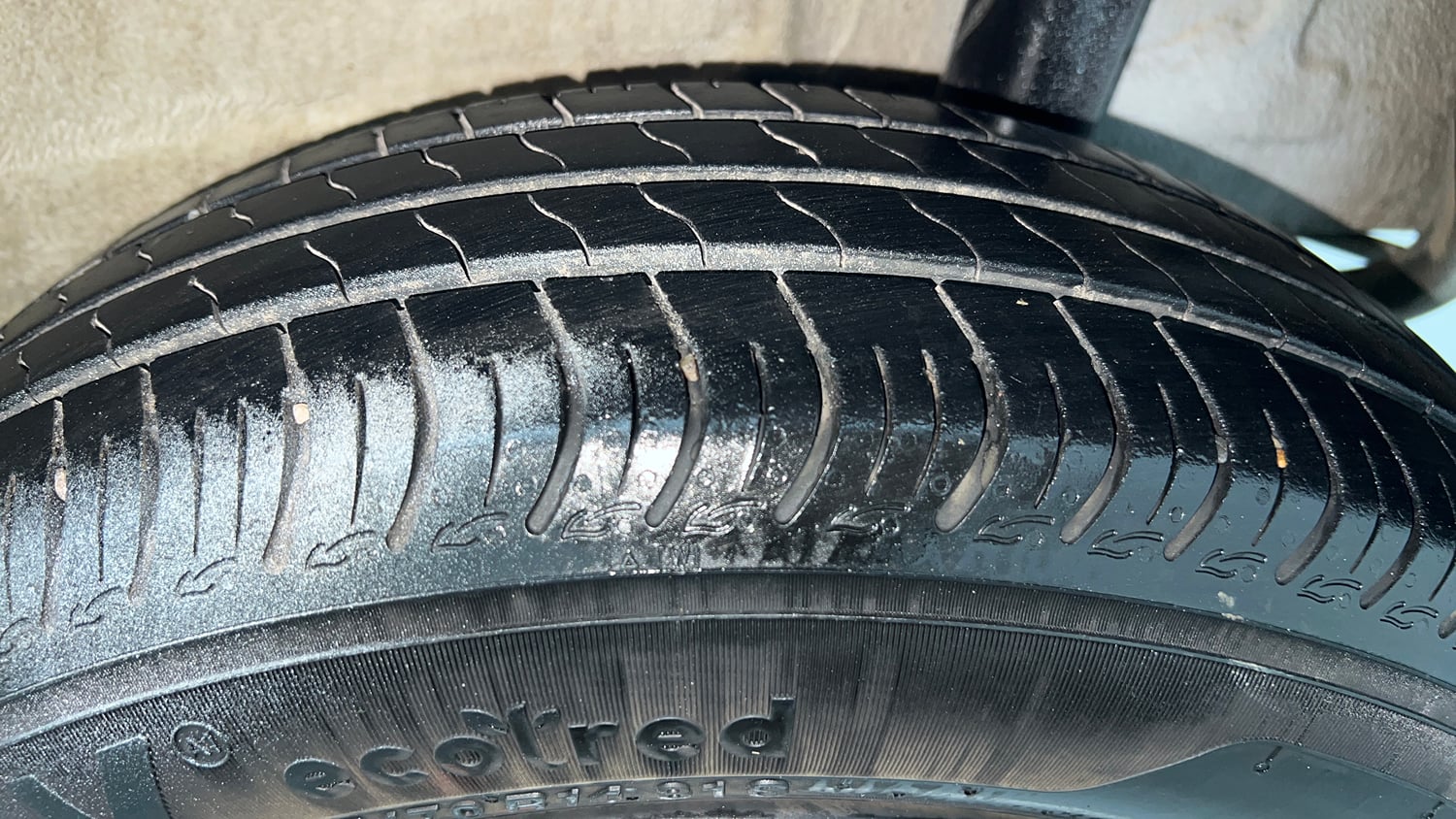 Used 2024 Maruti Suzuki Wagon R VXI 1.0 Petrol Manual tyres LEFT REAR TYRE TREAD VIEW