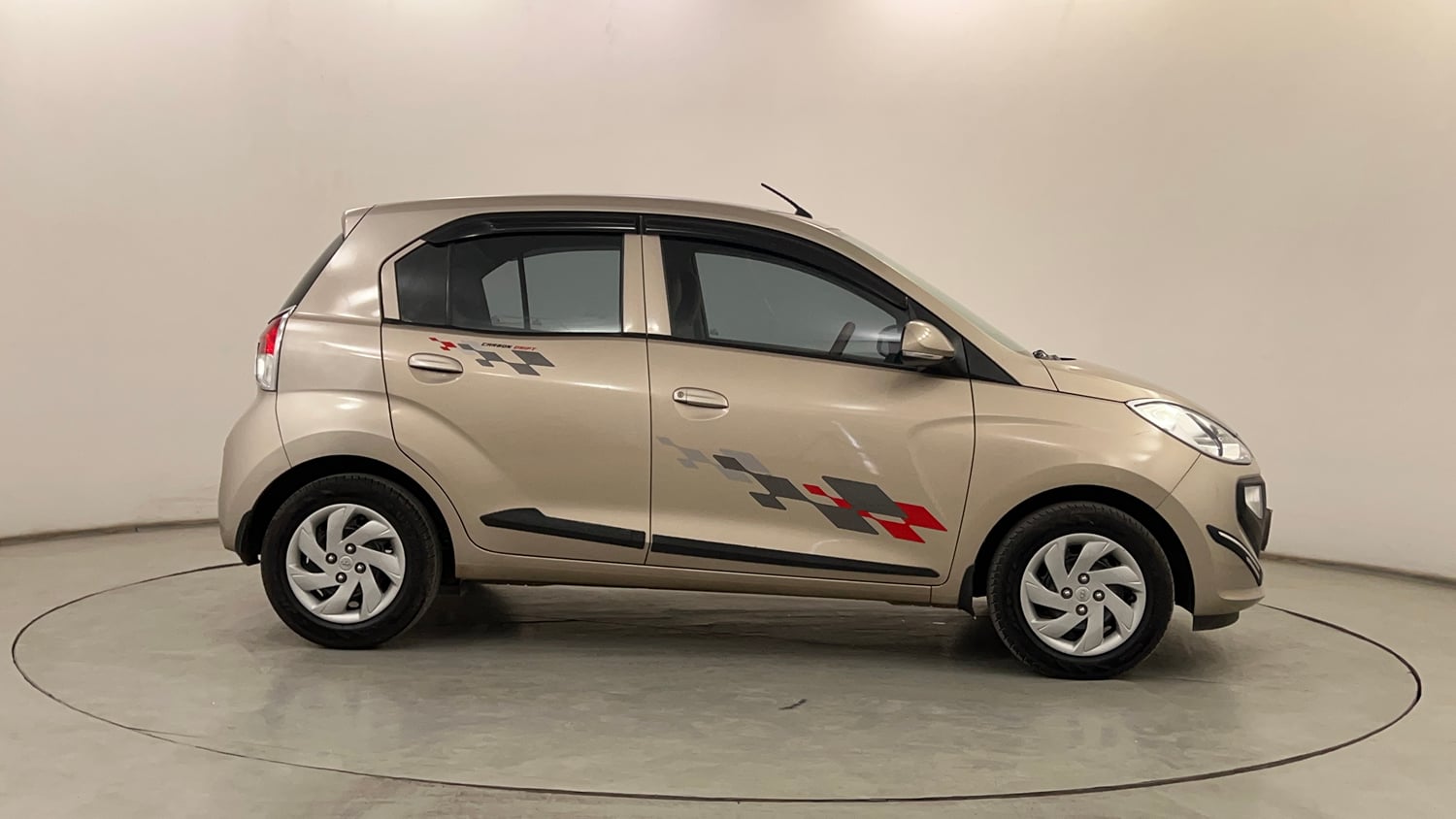 Used 2019 Hyundai Santro Sportz Petrol Manual exterior RIGHT SIDE VIEW