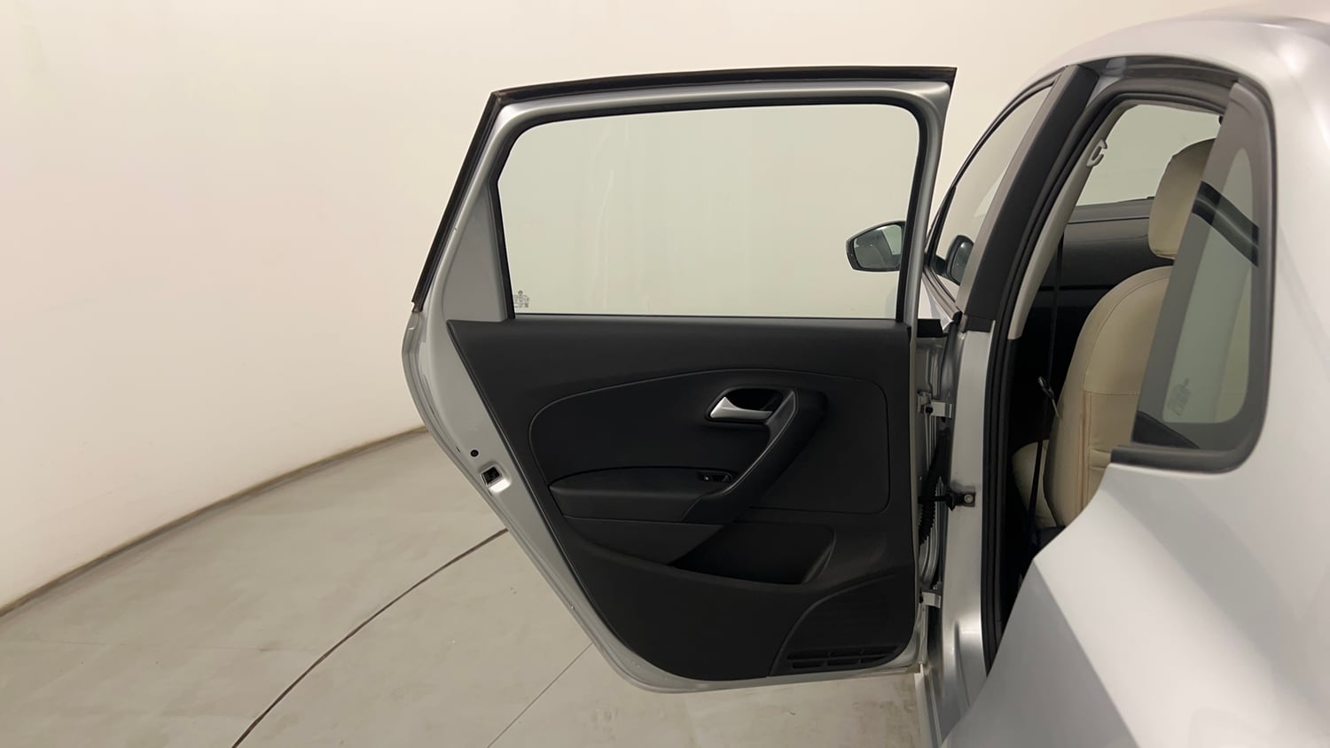 Used 2018 Volkswagen Ameo Comfortline 1.2L (P) Petrol Manual interior LEFT REAR DOOR OPEN VIEW