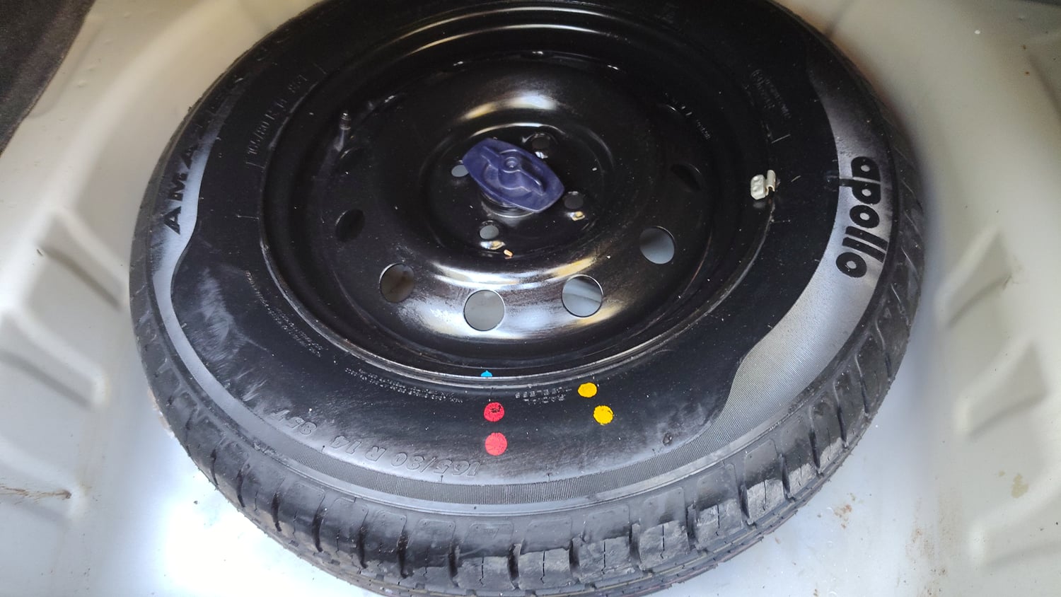 Used 2020 Maruti Suzuki Dzire VXi AMT Petrol Automatic tyres SPARE TYRE VIEW