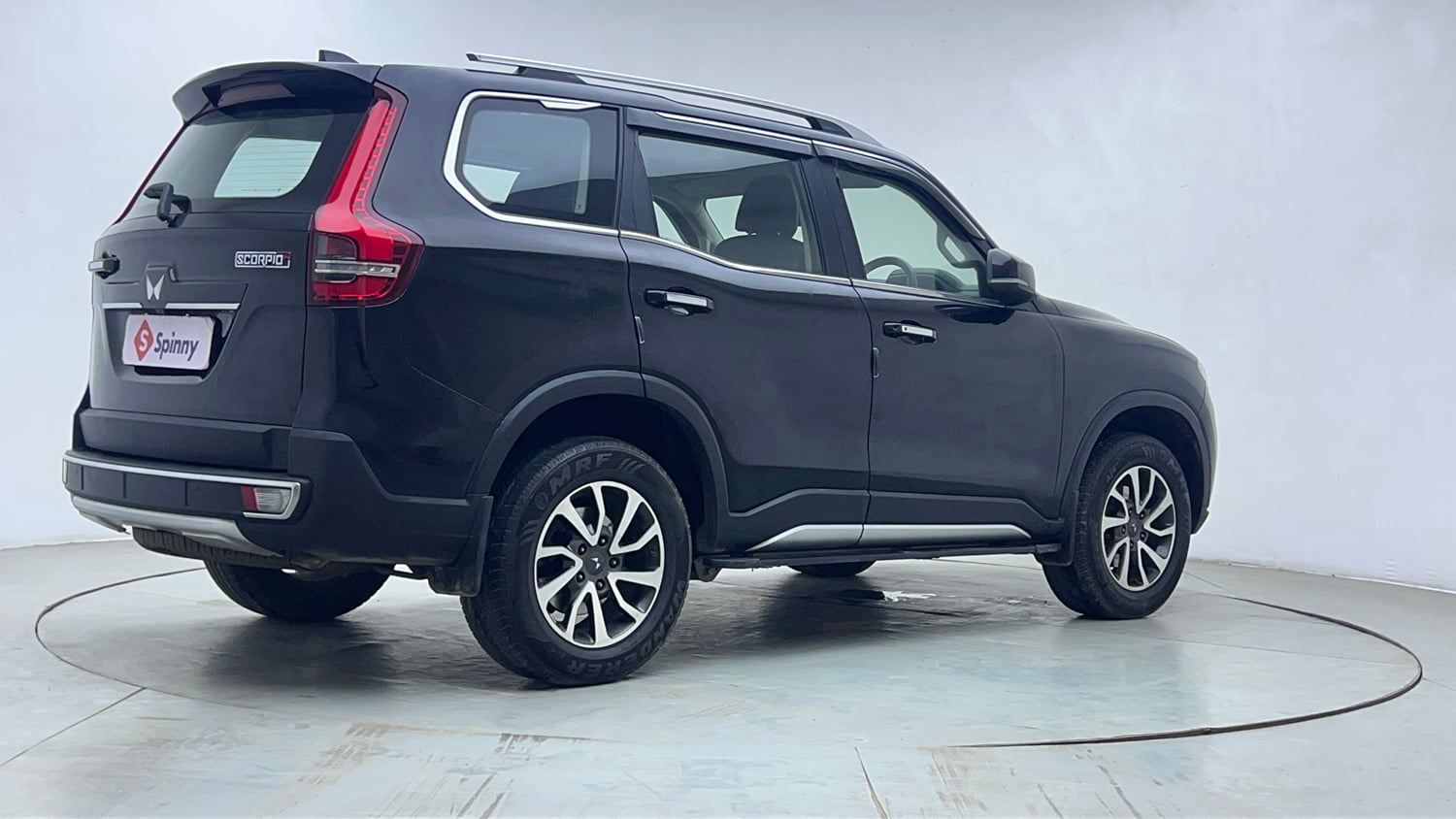 Used 2022 Mahindra Scorpio N Z8 L Petrol AT 7 STR Petrol Automatic exterior RIGHT REAR CORNER VIEW