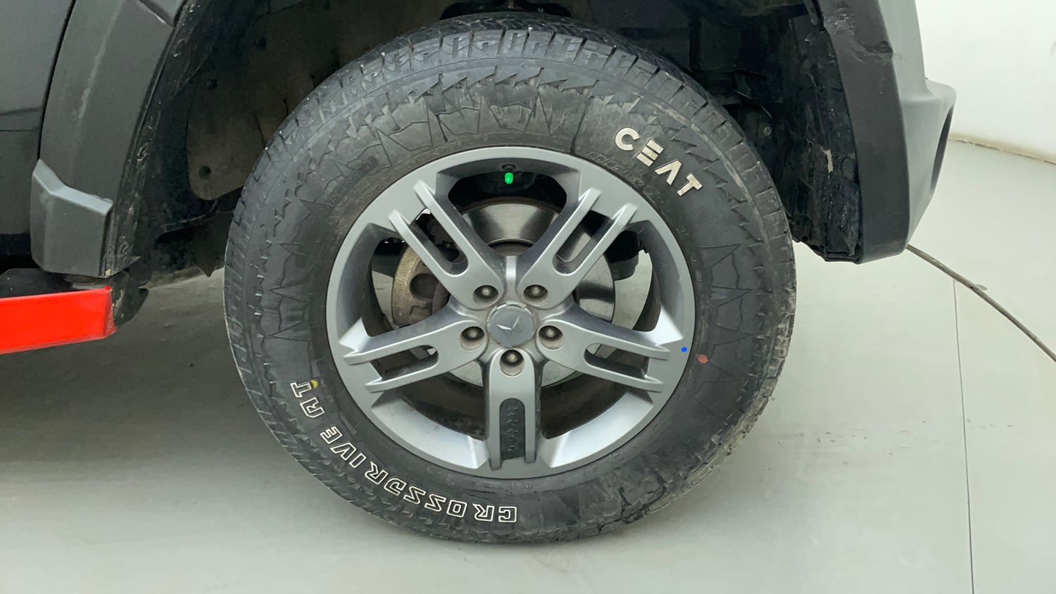 Used 2024 Mahindra Thar LX Hard Top Diesel MT 4WD Diesel Manual tyres RIGHT FRONT TYRE RIM VIEW