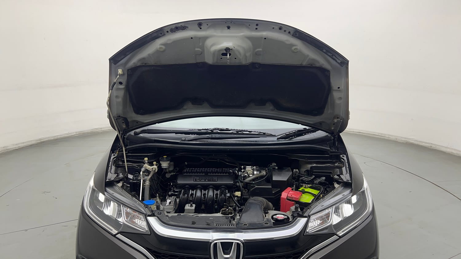 Used 2022 Honda Jazz ZX CVT Petrol Automatic engine ENGINE & BONNET OPEN FRONT VIEW