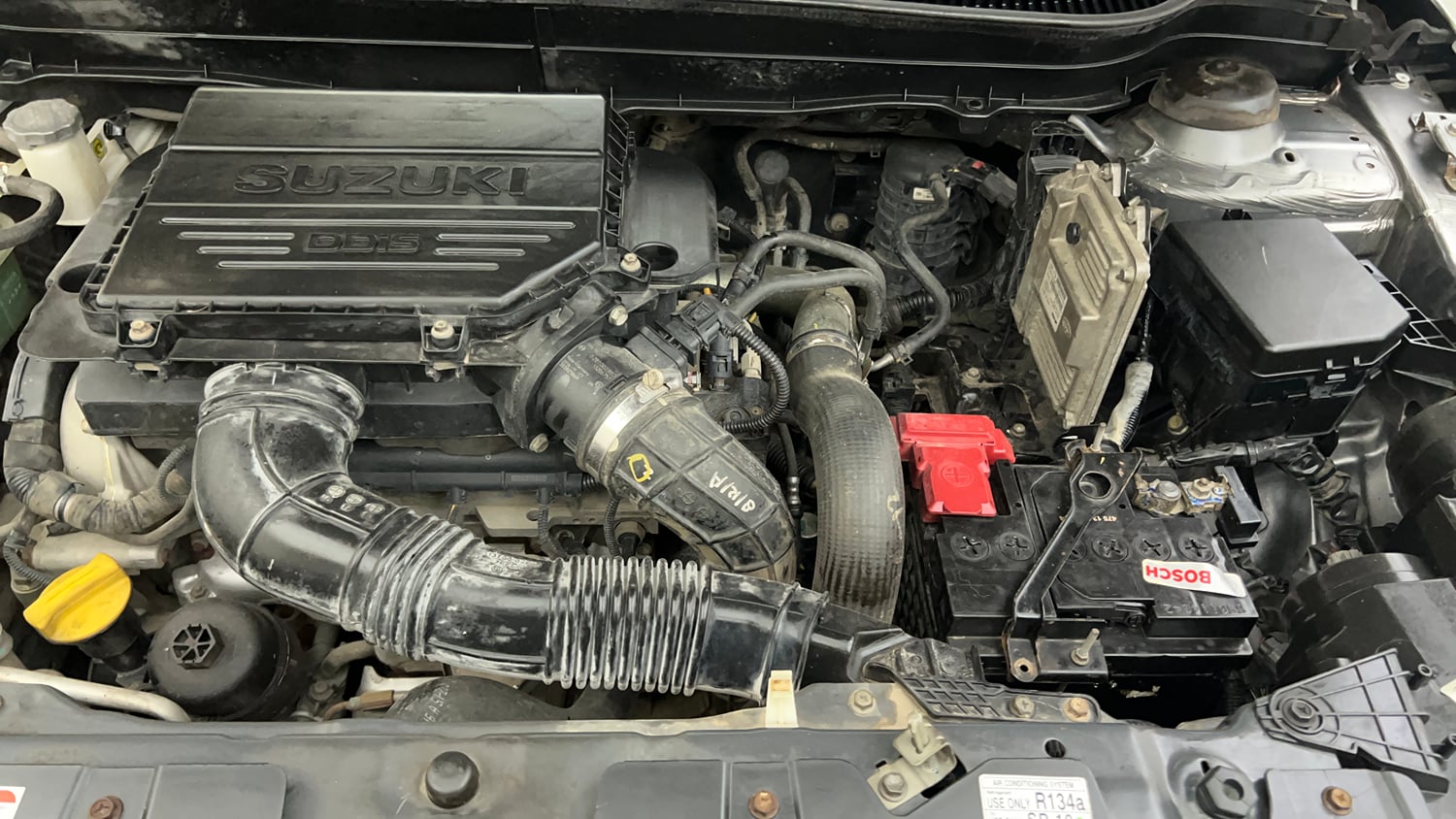 Used 2017 Maruti Suzuki Vitara Brezza [2016-2020] VDi Diesel Manual engine ENGINE LEFT SIDE VIEW