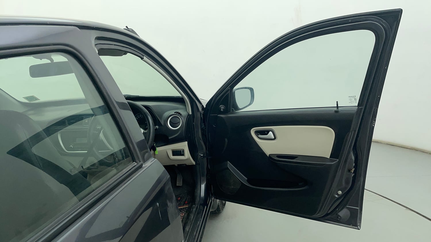 Used 2022 Maruti Suzuki Alto 800 VXi Petrol Manual interior RIGHT FRONT DOOR OPEN VIEW
