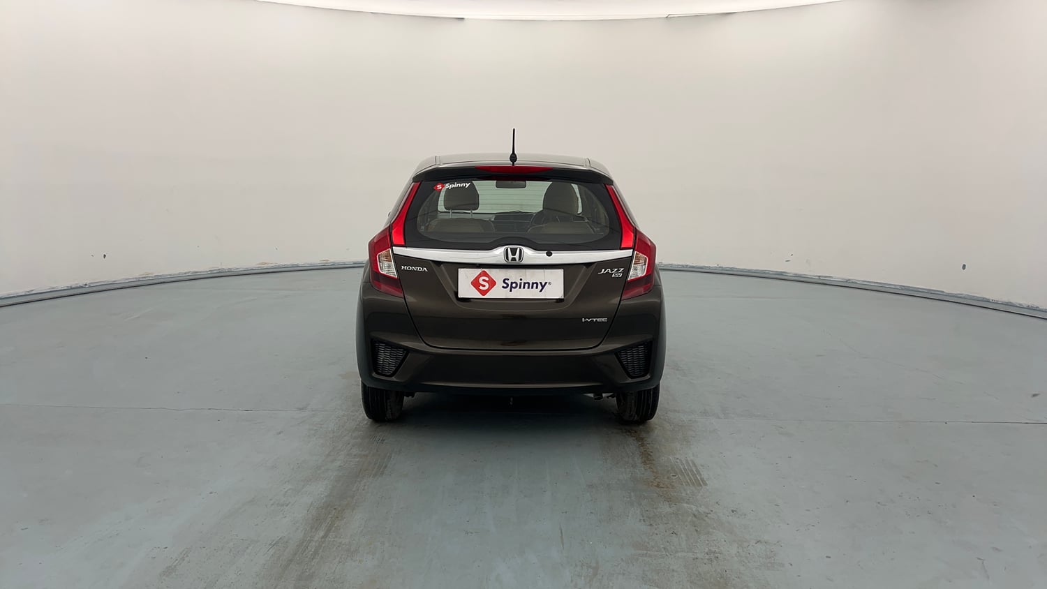 Used 2018 Honda Jazz SV Petrol Petrol Manual exterior BACK VIEW