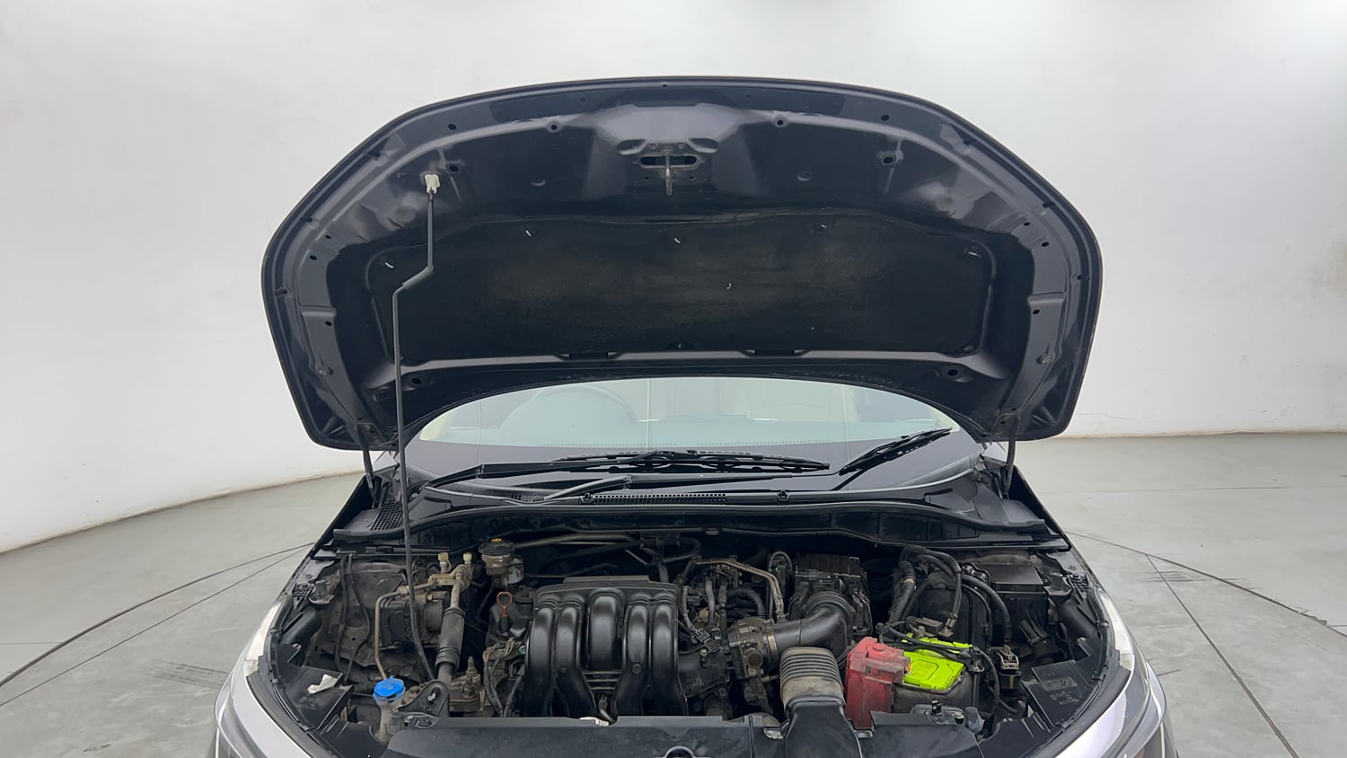 Used 2021 Honda City VX Petrol Petrol Manual engine ENGINE & BONNET OPEN FRONT VIEW