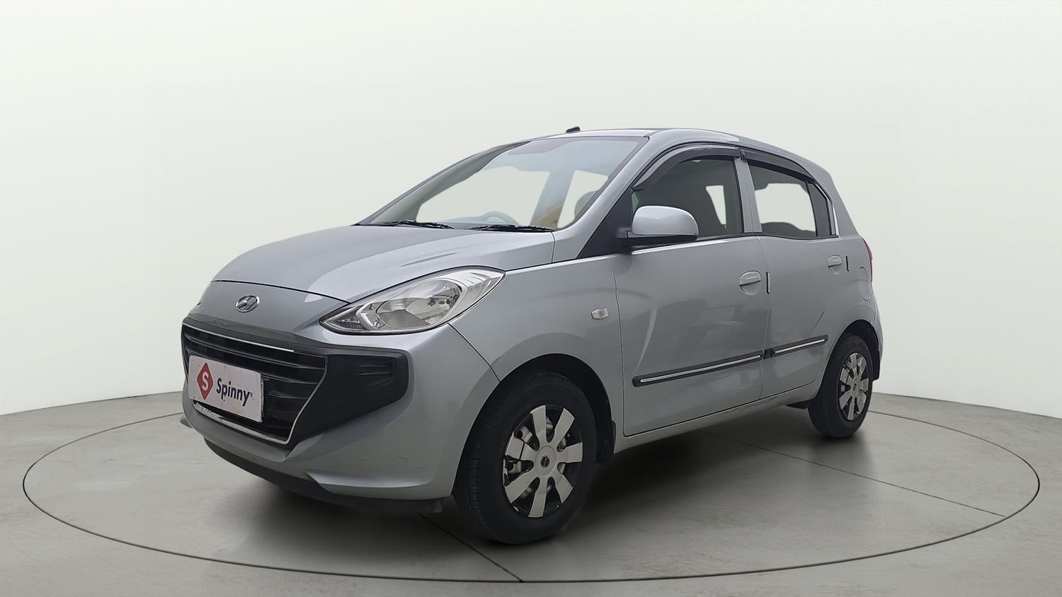 Used 2019 Hyundai Santro Magna Petrol Manual exterior LEFT FRONT CORNER VIEW