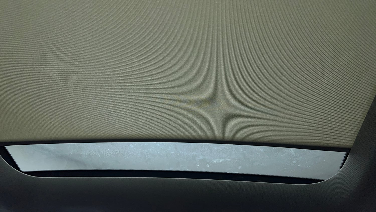 Used 2019 Mercedes-Benz GLA 200 Urban Edition Petrol Automatic top_features Sunroof