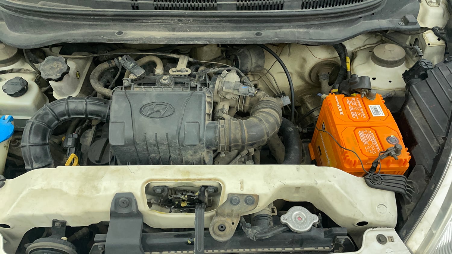 Used 2015 Hyundai Eon Magna + Petrol Manual engine ENGINE LEFT SIDE VIEW