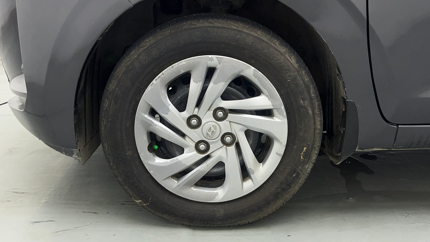 Used 2021 Hyundai Grand i10 Nios Magna 1.2 Kappa VTVT CNG Cng Manual tyres LEFT FRONT TYRE RIM VIEW