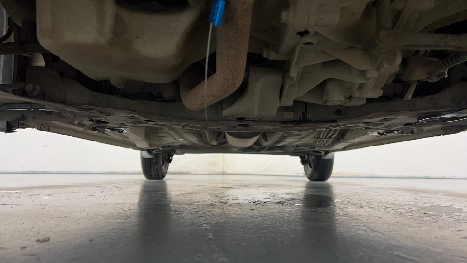 Used 2024 Maruti Suzuki Wagon R LXI 1.0 Petrol Manual extra FRONT LEFT UNDERBODY VIEW