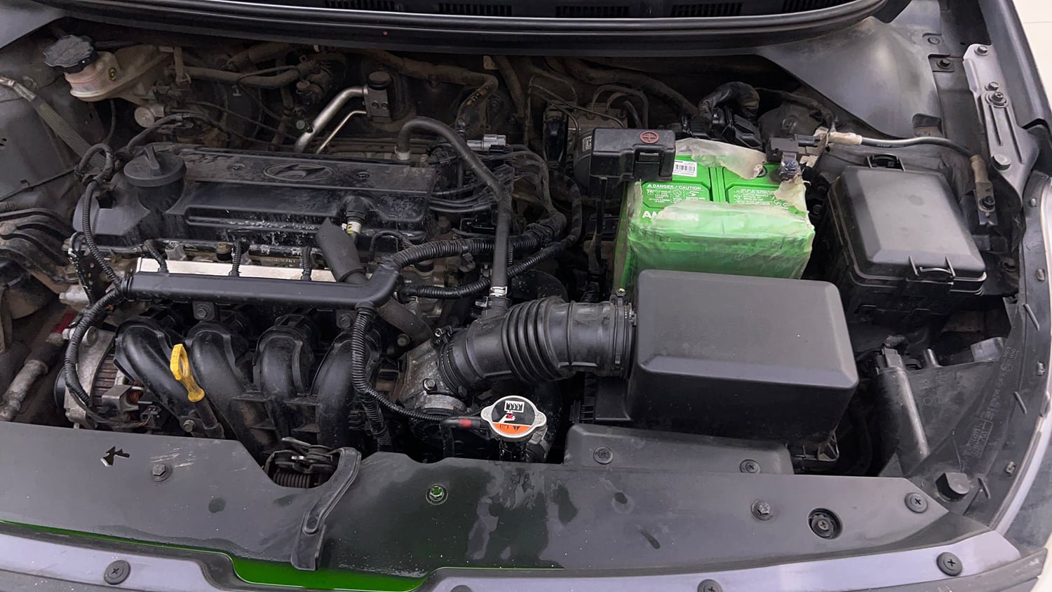 Used 2017 Hyundai Elite i20 Sportz 1.2 Petrol Manual engine ENGINE LEFT SIDE VIEW