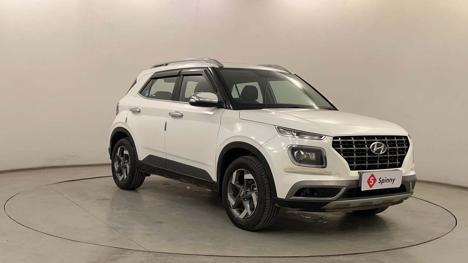 Used 2021 Hyundai Venue SX 1.0 Turbo Petrol Manual exterior RIGHT FRONT CORNER VIEW