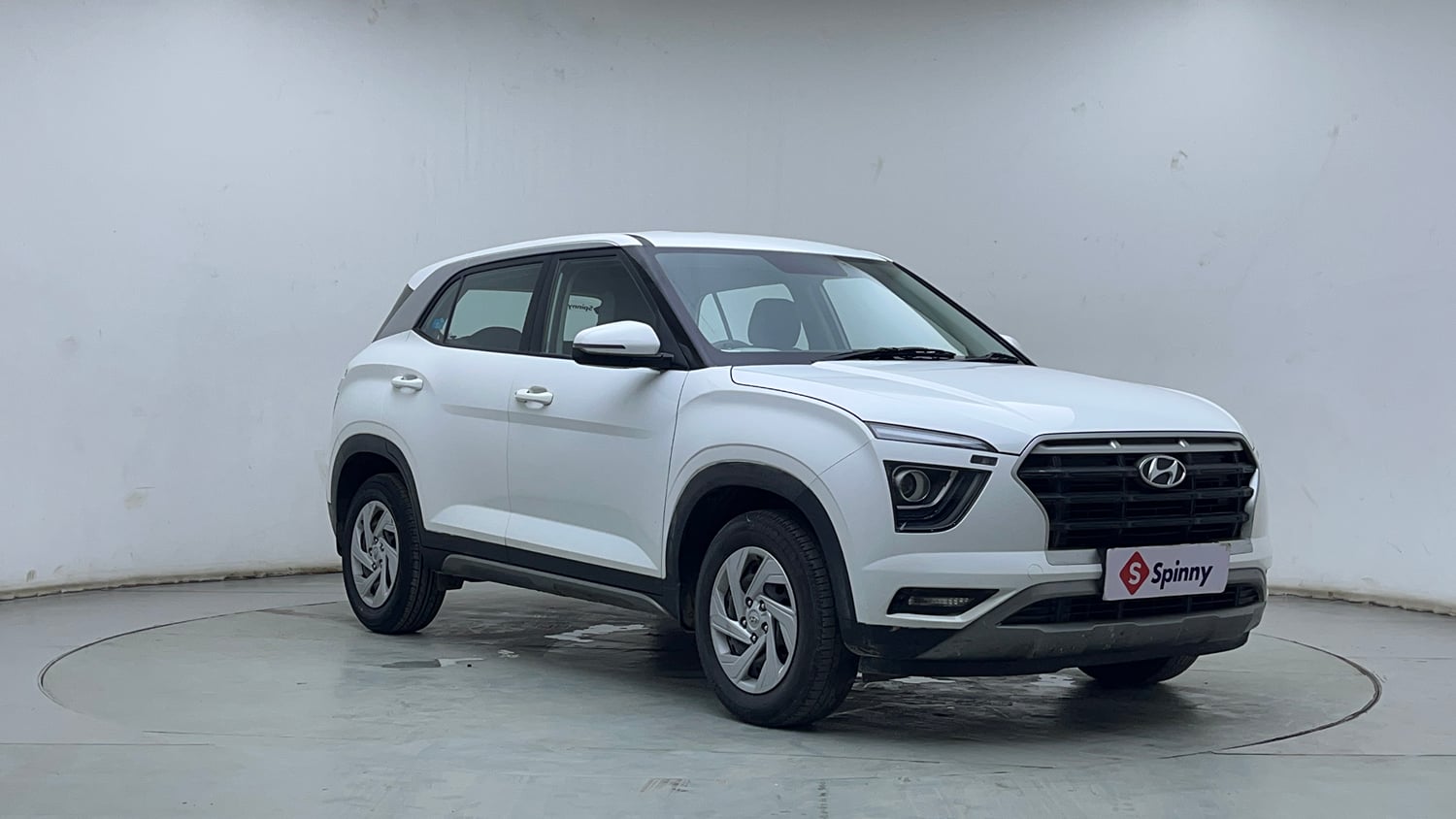 Used 2021 Hyundai Creta EX 1.5 Petrol Petrol Manual exterior RIGHT FRONT CORNER VIEW