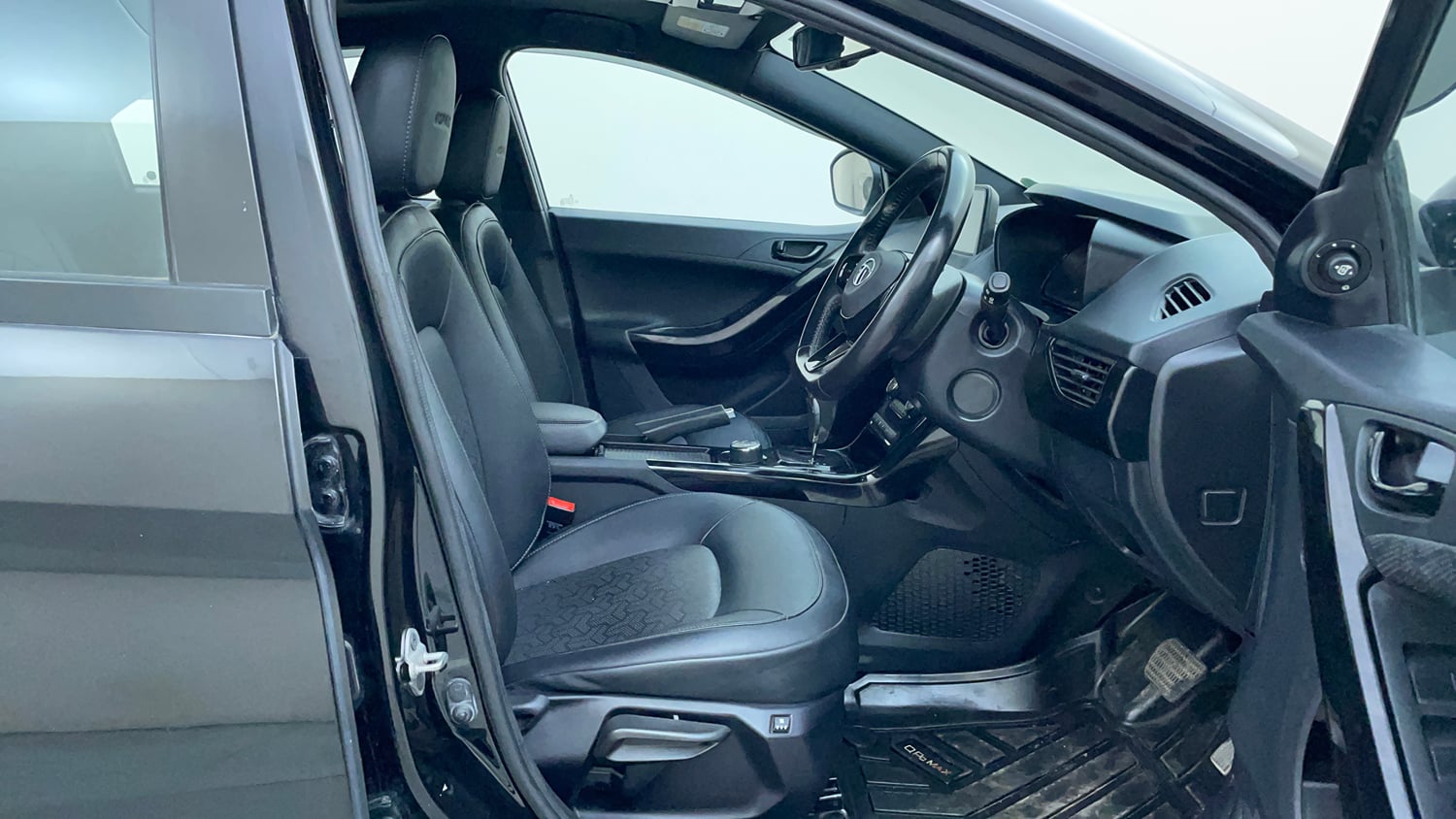 Used 2022 Tata Nexon XZA Plus (Premium) Dark Edition Petrol Automatic interior RIGHT SIDE FRONT DOOR CABIN VIEW