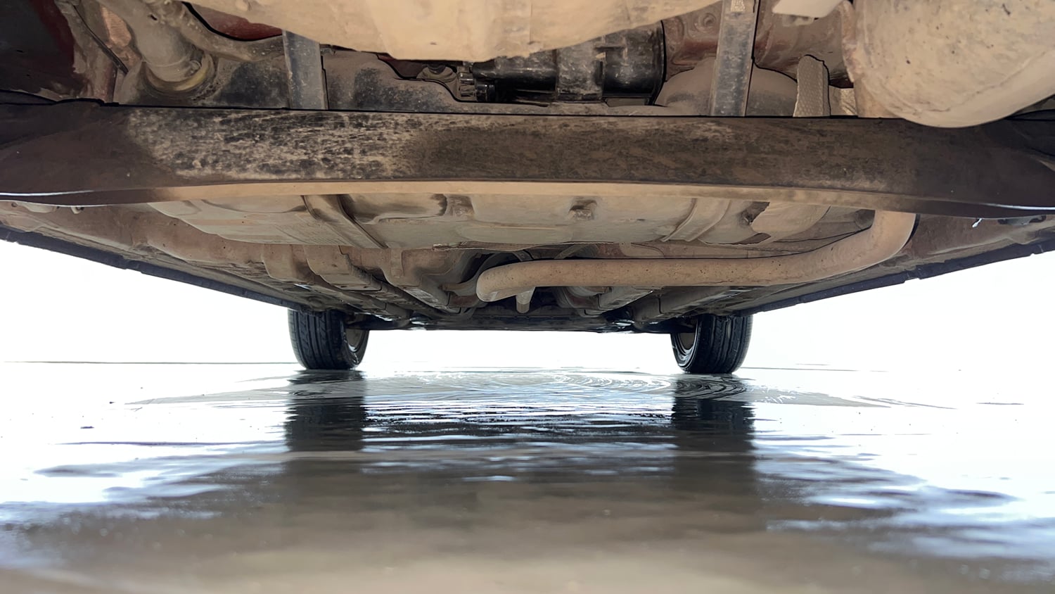 Used 2015 Hyundai Elite i20 Asta 1.2 Petrol Manual extra REAR UNDERBODY VIEW (TAKEN FROM REAR)