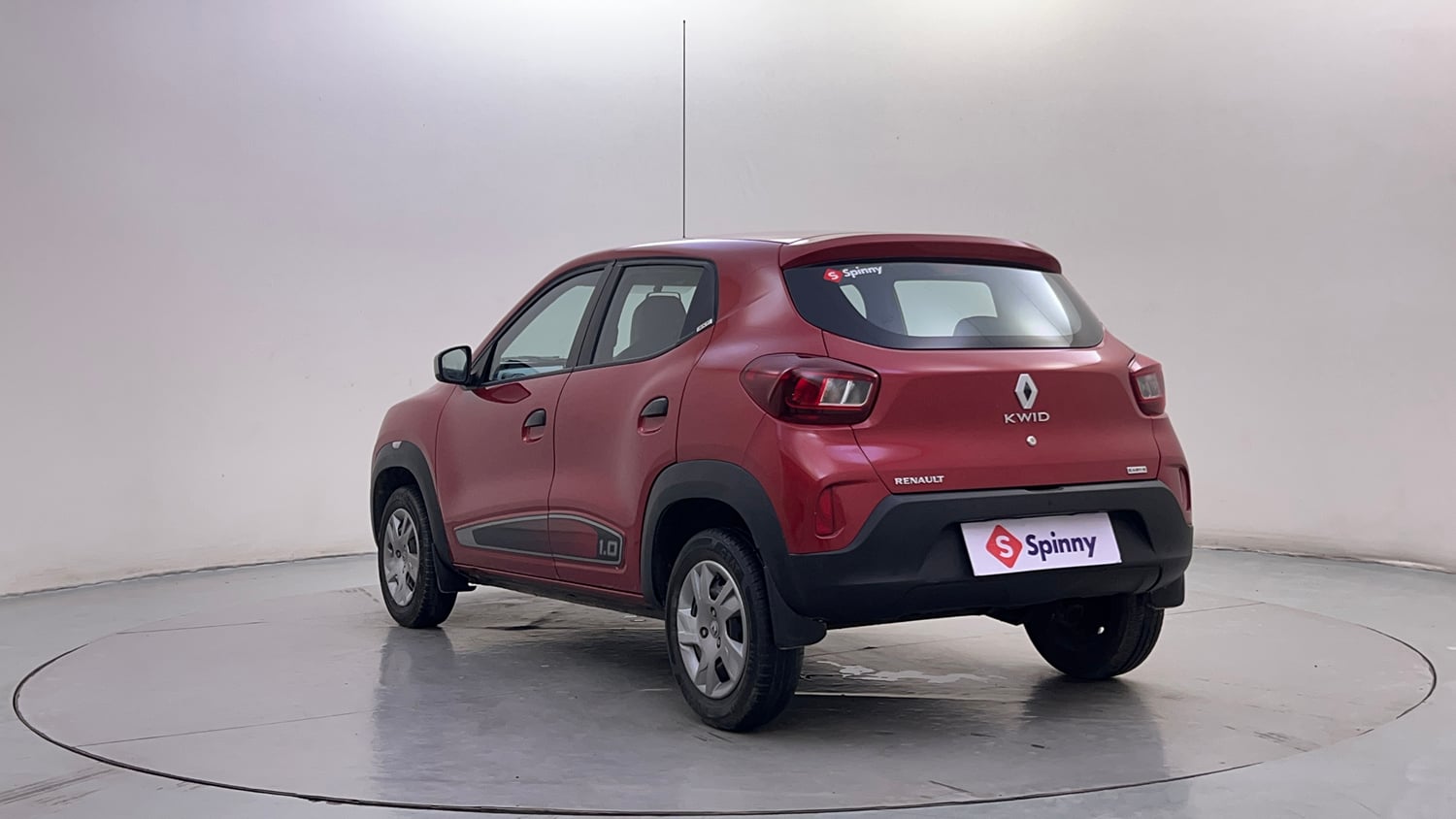 Used 2021 Renault Kwid RXT 1.0 AMT (O) Petrol Automatic exterior LEFT REAR CORNER VIEW