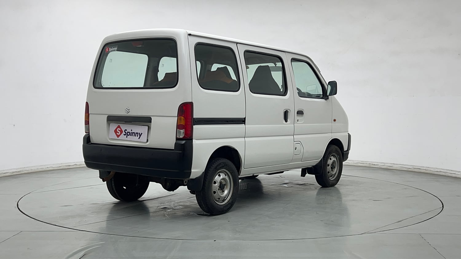 Used 2022 Maruti Suzuki Eeco 5 STR AC (O) Petrol Manual exterior RIGHT REAR CORNER VIEW