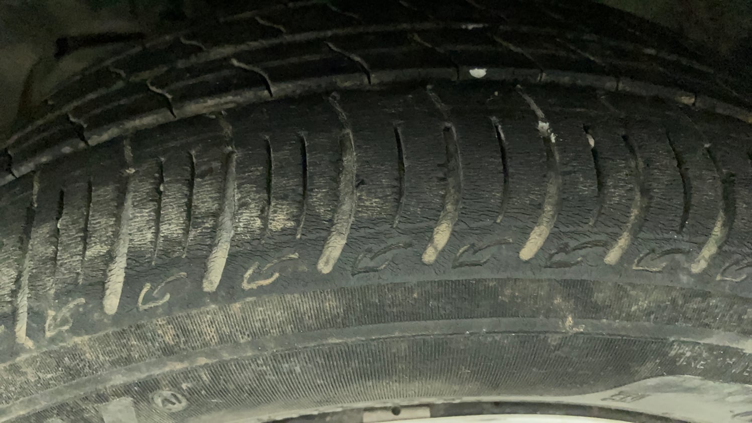 Used 2024 Tata Tiago XT Rhythm iCNG Cng Manual tyres LEFT FRONT TYRE TREAD VIEW