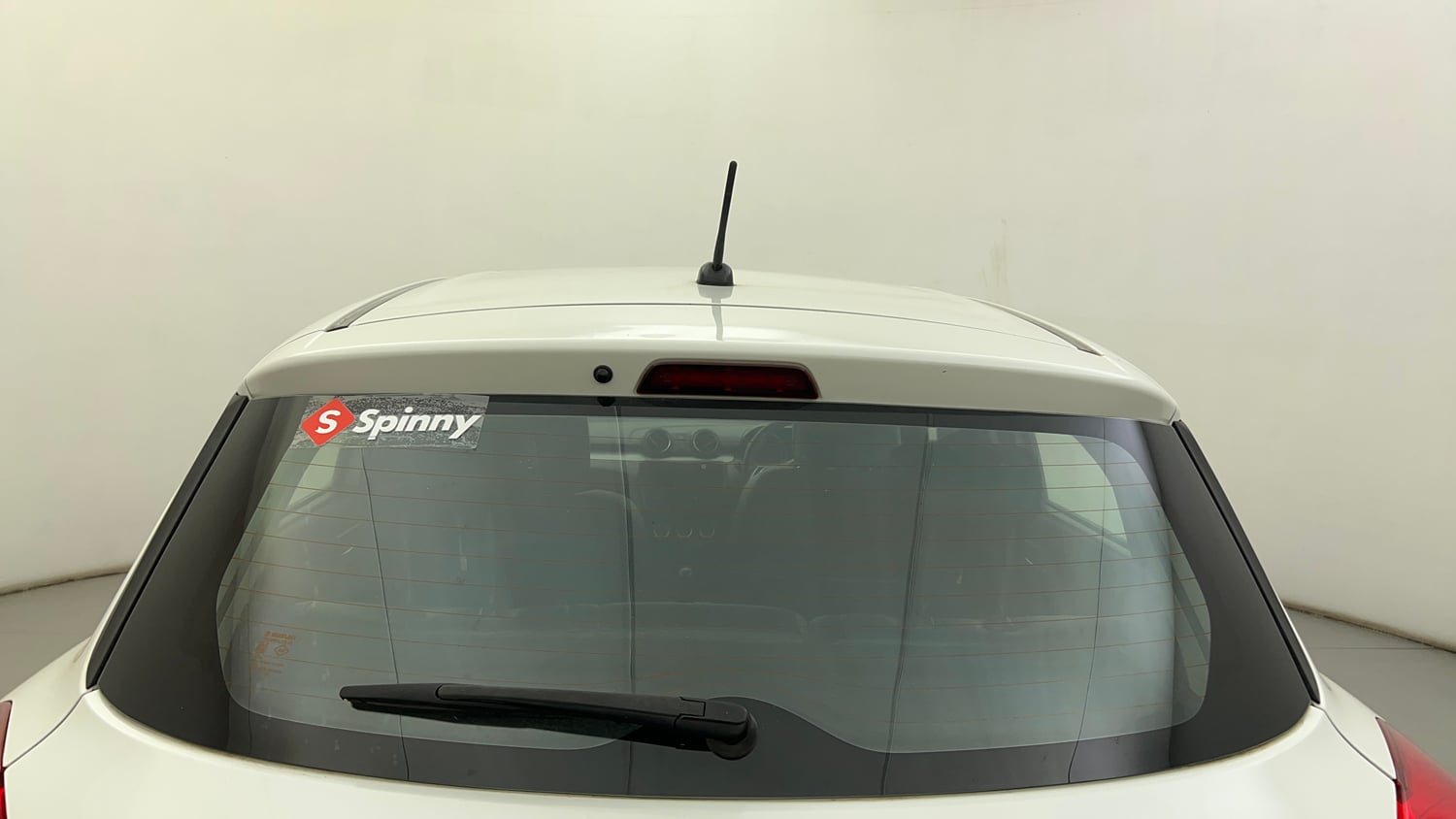 Used 2019 Maruti Suzuki Swift ZXi Petrol Manual exterior BACK WINDSHIELD VIEW