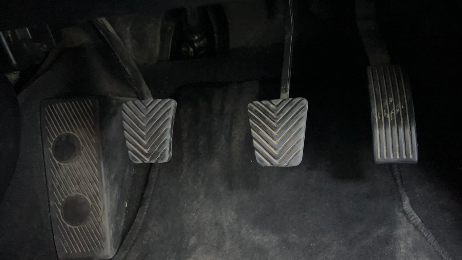 Used 2017 Hyundai Elite i20 Asta 1.2 Petrol Manual interior PEDALS VIEW