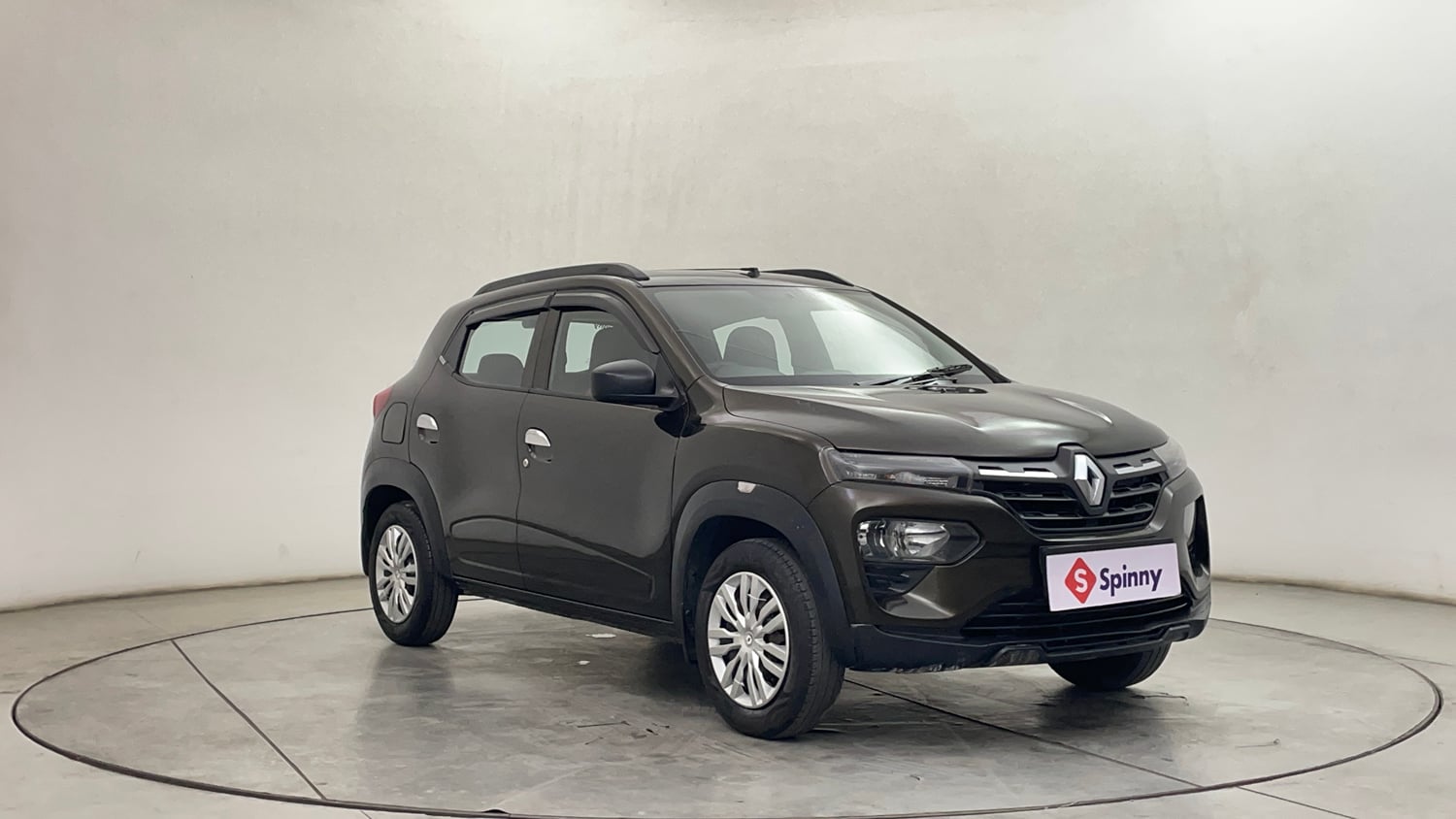 Used 2020 Renault Kwid RXT Petrol Manual exterior RIGHT FRONT CORNER VIEW