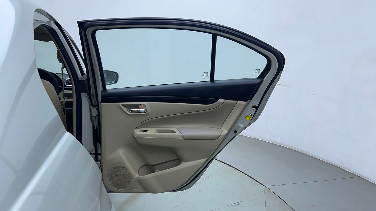 Used 2017 Maruti Suzuki Ciaz Zeta 1.4 AT Petrol Automatic interior RIGHT REAR DOOR OPEN VIEW
