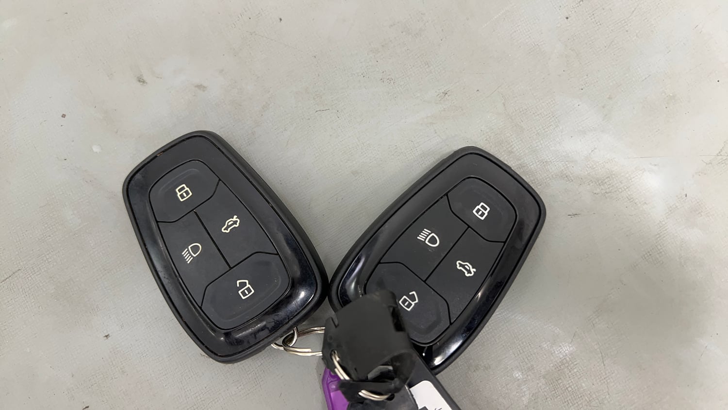 Used 2021 Tata Nexon XZA Plus Petrol Automatic extra CAR KEY VIEW