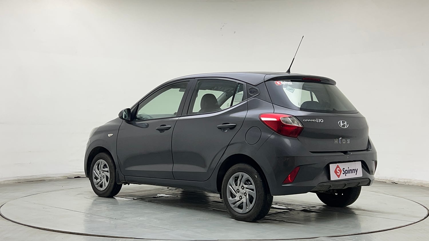 Used 2021 Hyundai Grand i10 Nios Magna 1.2 Kappa VTVT CNG Cng Manual exterior LEFT REAR CORNER VIEW