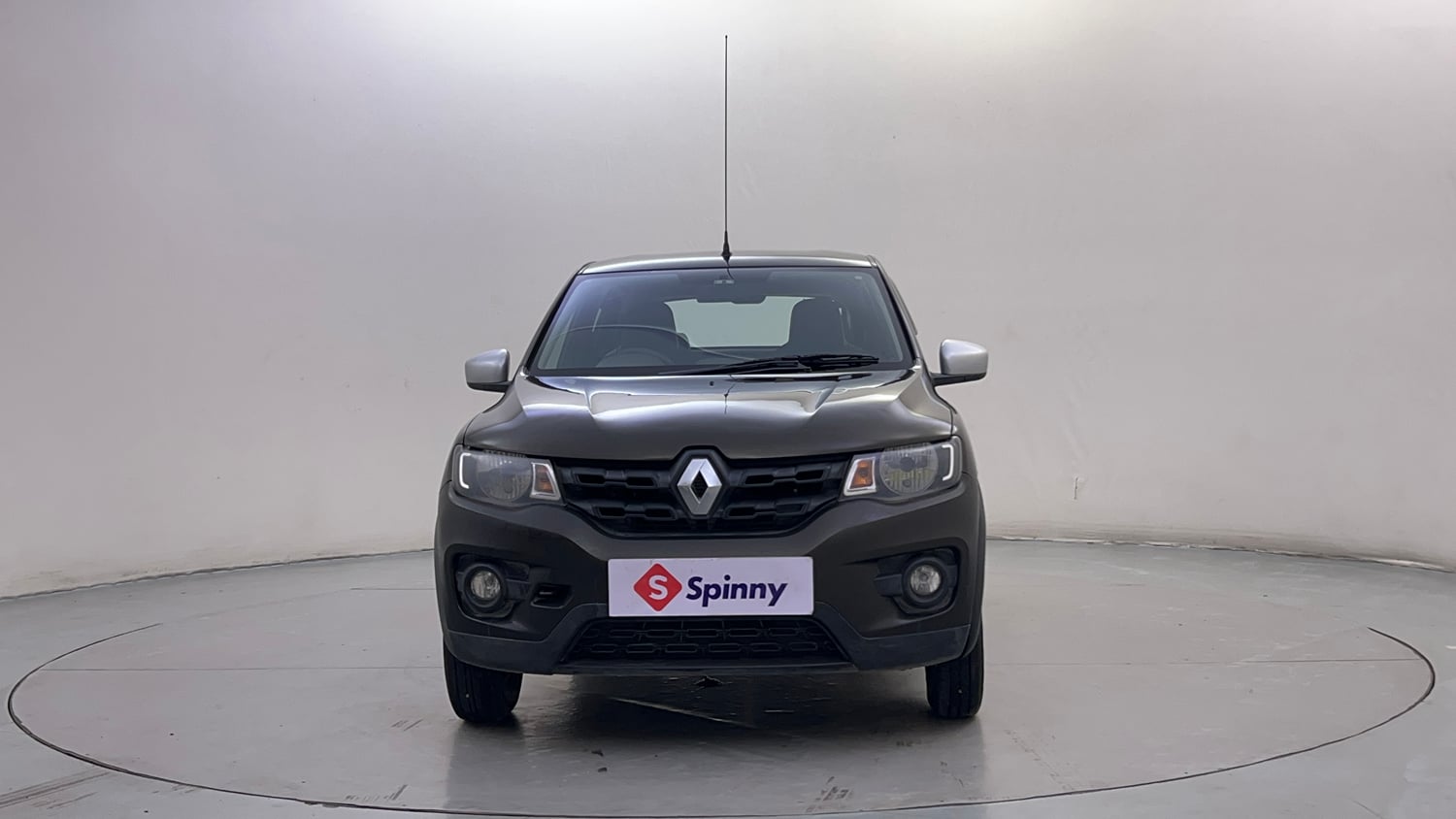 Used 2017 Renault Kwid 1.0 RXL AMT Petrol Automatic exterior FRONT VIEW