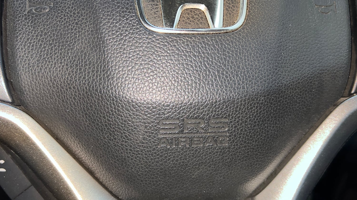 Used 2015 Honda City V Petrol Manual top_features Airbags