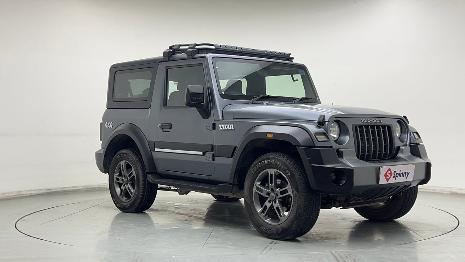 Used 2022 mahindra Thar LX Hard Top Petrol AT 4WD Petrol Automatic exterior RIGHT FRONT CORNER VIEW