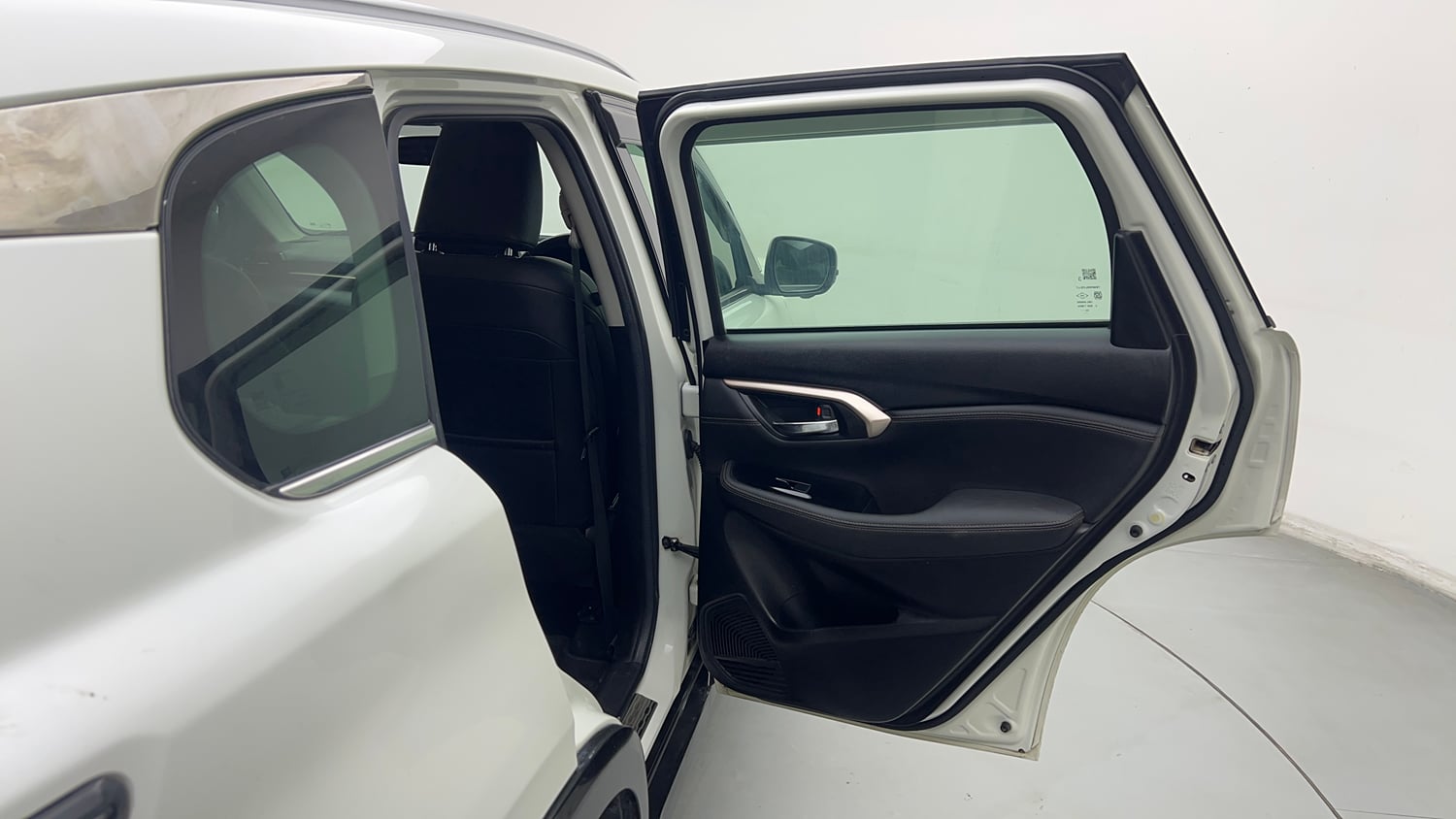 Used 2023 Maruti Suzuki Grand Vitara Alpha Plus Intelligent Hybrid eCVT Hybrid Automatic interior RIGHT REAR DOOR OPEN VIEW