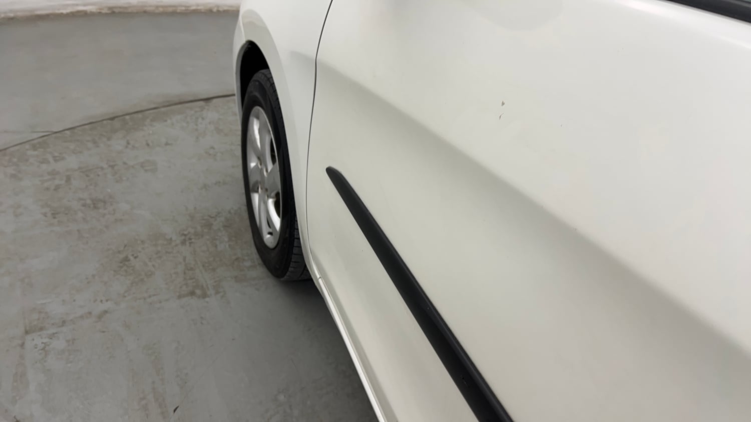 Used 2017 Maruti Suzuki Celerio ZXi Opt Petrol Manual dents MINOR SCRATCH