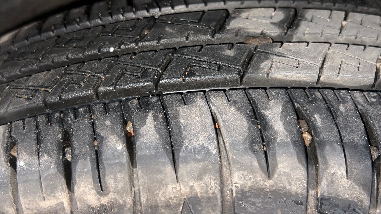 Used 2026 Nissan Gravite Acenta MT Petrol Manual tyres LEFT REAR TYRE TREAD VIEW