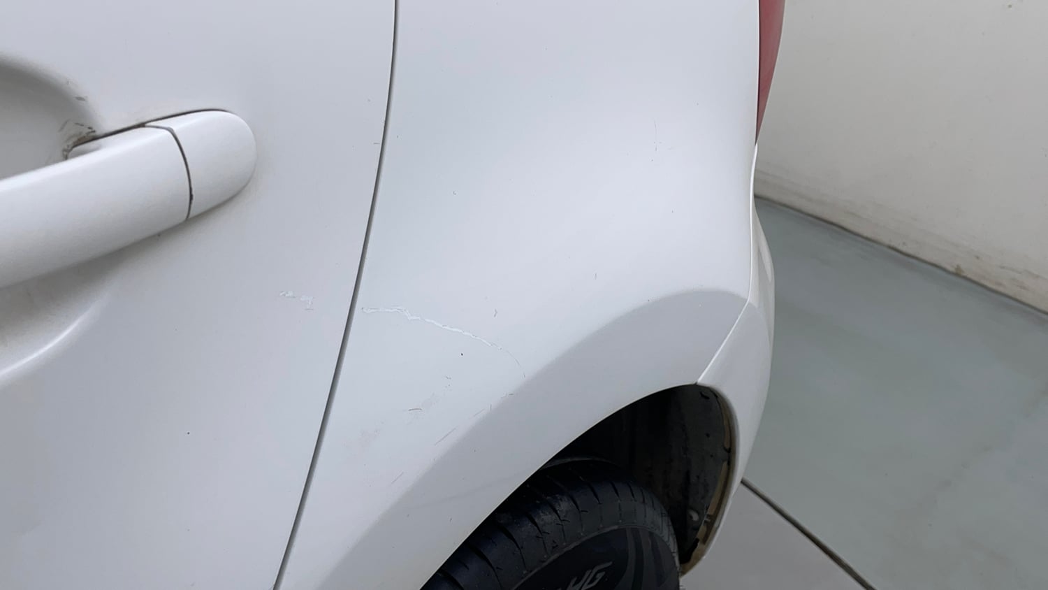 Used 2015 Volkswagen Polo Trendline 1.2L (P) Petrol Manual dents MINOR SCRATCH