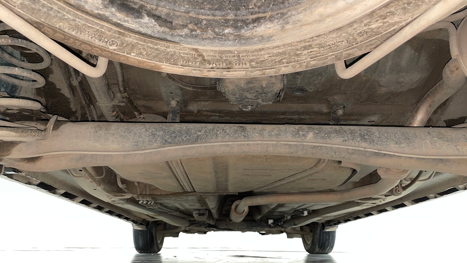Used 2022 Maruti Suzuki XL6 Alpha Plus AT Petrol Petrol Automatic extra REAR UNDERBODY VIEW (TAKEN FROM REAR)