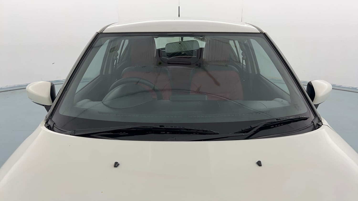Used 2017 Maruti Suzuki Ignis Zeta 1.2 MT Petrol Manual exterior FRONT WINDSHIELD VIEW