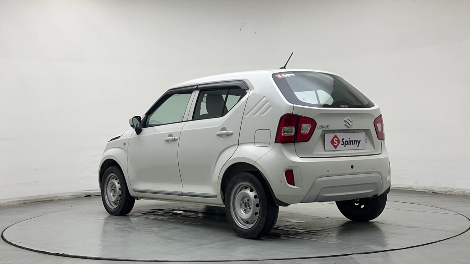 Used 2024 Maruti Suzuki Ignis Sigma 1.2 MT Petrol Manual exterior LEFT REAR CORNER VIEW
