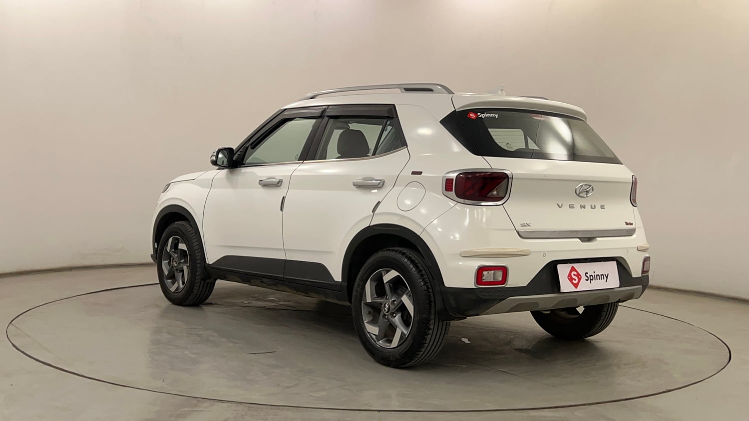 Used 2021 Hyundai Venue SX 1.0 Turbo Petrol Manual exterior LEFT REAR CORNER VIEW