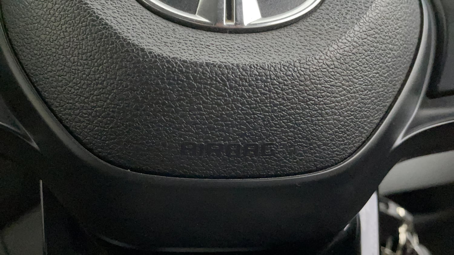 Used 2021 Tata Tiago XZ Petrol Manual top_features Airbags