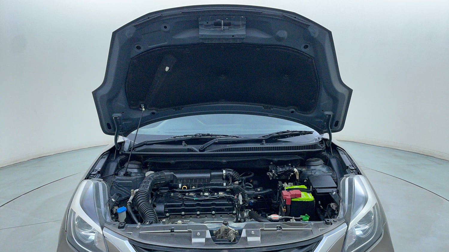Used 2021 Maruti Suzuki Baleno Zeta Automatic Petrol Automatic engine ENGINE & BONNET OPEN FRONT VIEW