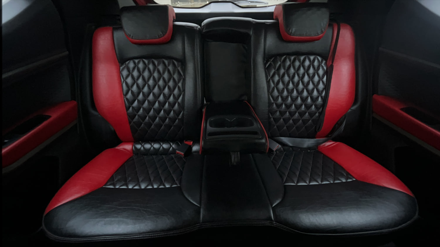 Used 2021 Renault Kiger RXZ Turbo CVT Dual Tone Petrol Automatic interior REAR SEAT CONDITION VIEW