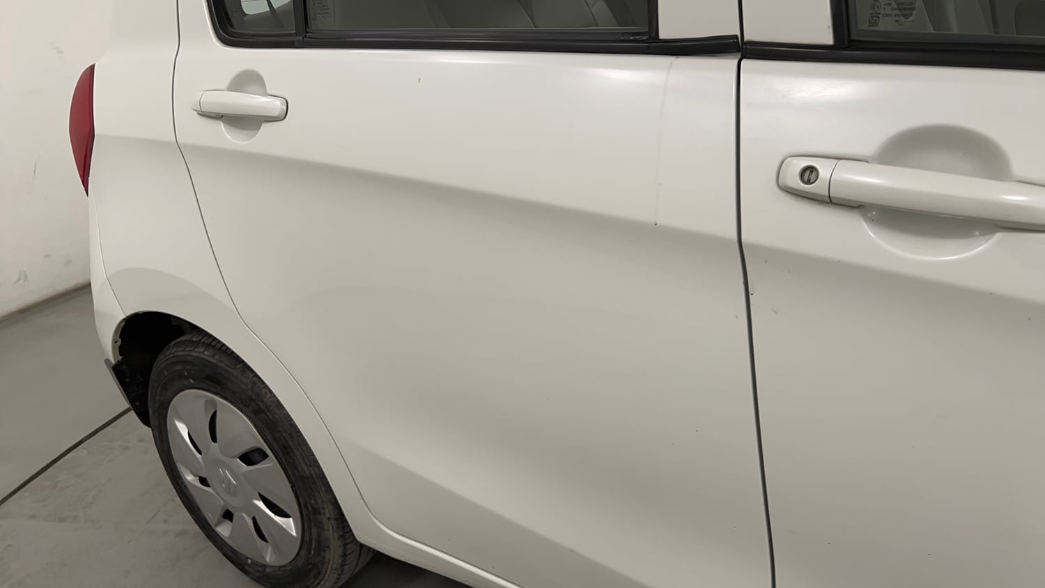 Used 2017 Maruti Suzuki Celerio ZXi Petrol Manual dents MINOR DENT