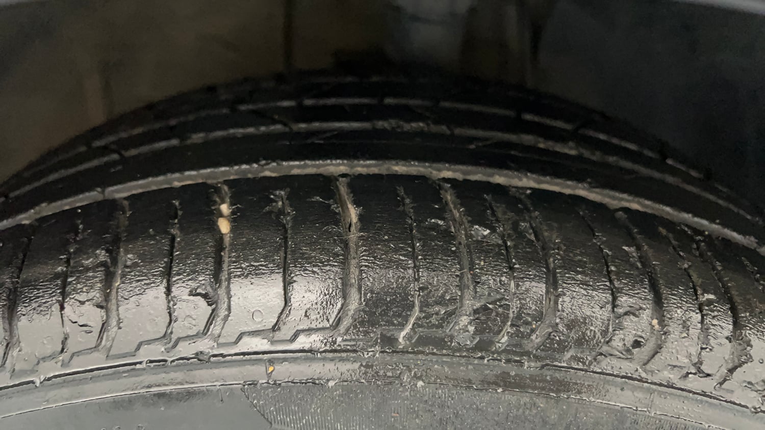Used 2023 Hyundai i20 N Line N8 1.0 Turbo DCT Petrol Automatic tyres RIGHT FRONT TYRE TREAD VIEW