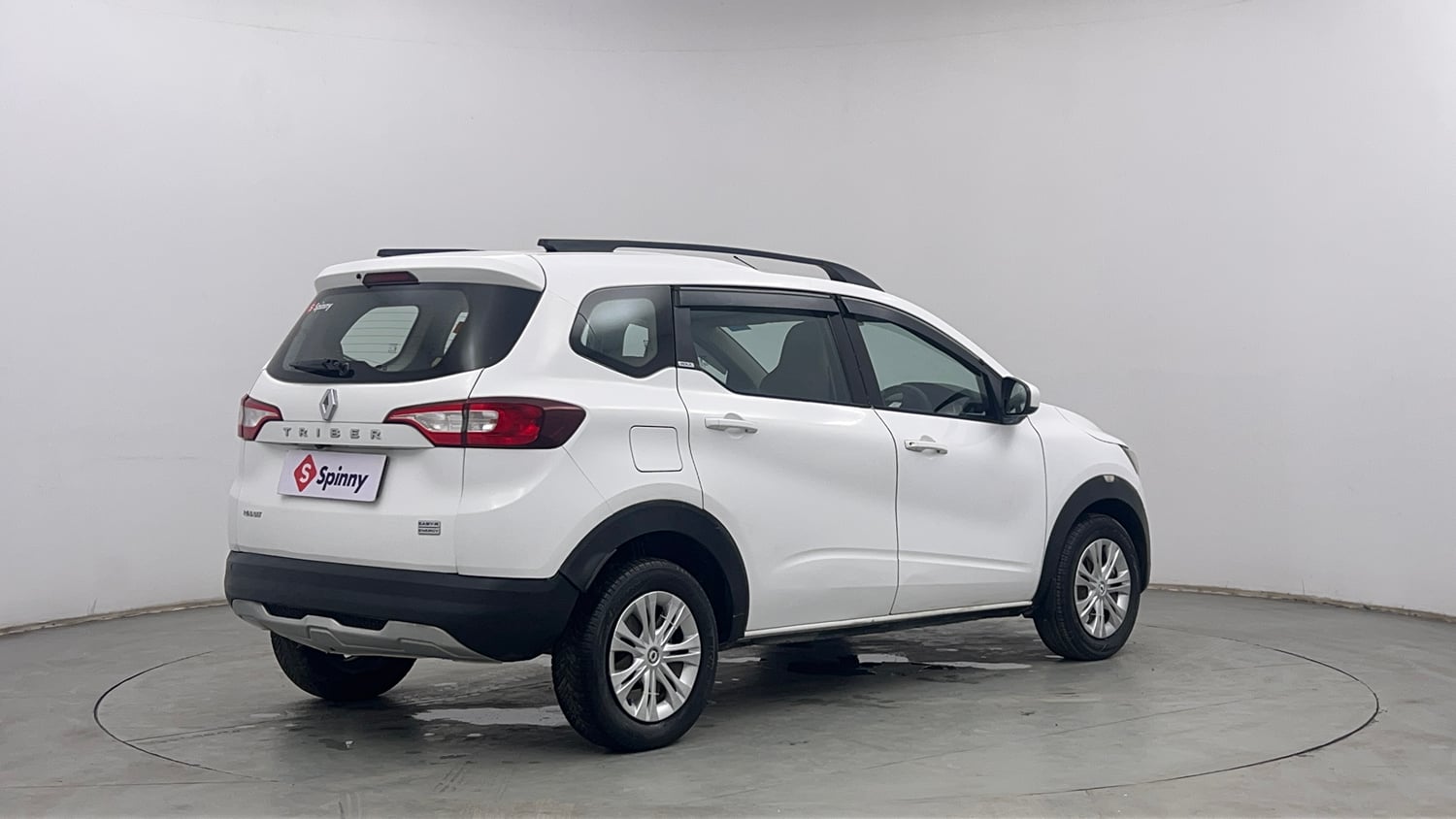 Used 2020 Renault Triber RXZ EASY-R AMT Petrol Automatic exterior RIGHT REAR CORNER VIEW